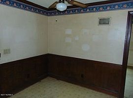 112 Wilkshire Dr, Greenville, Nc 27858 4 Beds 2 Baths 2,240 Sqf in Greenville, NC (Photo 6 of 7)