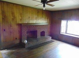 112 Wilkshire Dr, Greenville, Nc 27858 4 Beds 2 Baths 2,240 Sqf in Greenville, NC (Photo 7 of 7)