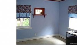 1937 Bullard St, Montgomery, Al 36106 in Montgomery, AL (Photo 3 of 9)