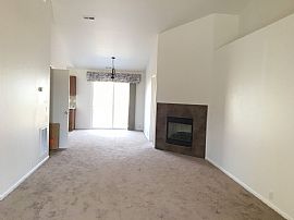Beautiful, Spacious 3 Bedroom Ranch Home in Ridgeview in Denver, CO