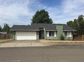 Charming and Very Clean 3 Br 2 Ba House with 2 Car Garage with  in Salem, OR