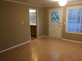 Charming and Very Clean 3 Br 2 Ba House with 2 Car Garage with  in Salem, OR (Photo 5 of 6)