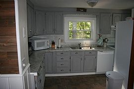 A Well Cared For One Level Home with 2 Bedrooms in Plymouth, MA (Photo 6 of 6)