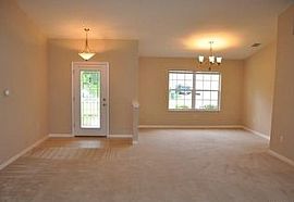 18 Renn Ln, Palm Coast, F Rent 750 Deposit 750 Total 1500 in Palm Coast, FL (Photo 2 of 6)