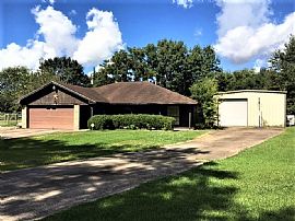  2120 Katy Dr # Damage, Beaumont, Tx 77707 3 Beds 2 Baths 1,590 in Beaumont, TX