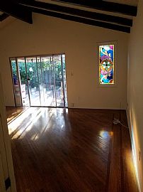 This Is a Large 2,150 Square Foot House, South of Ventura Blvd, in Woodland Hills, CA (Photo 2 of 8)