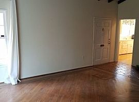 This Is a Large 2,150 Square Foot House, South of Ventura Blvd, in Woodland Hills, CA (Photo 7 of 8)