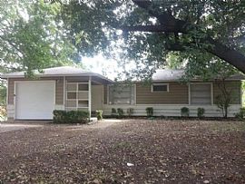 12142 Oberlin Dr, Dallas, Rent 550 Deposit 550 Total 1100 in Dallas, TX