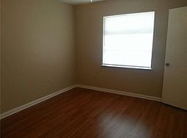12142 Oberlin Dr, Dallas, Rent 550 Deposit 550 Total 1100 in Dallas, TX (Photo 7 of 7)