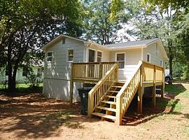 141 Glenn Rd, Greenville, Rent 500 Deposit 500 Total 1000 in Greenville, SC (Photo 9 of 9)