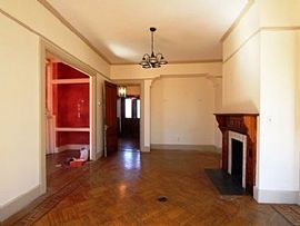 17 Summer St, Newport, Ri 02840 in Newport, RI