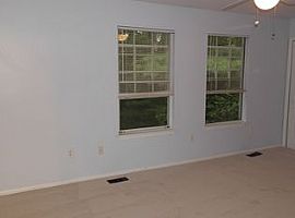 8820 Stonebrook Ln, Columbia, Md 21046 in Columbia, MD (Photo 5 of 8)