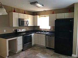 1032 Cove Cir, Clayton, N Rent 550 Deposit 550 Total 1100 in Clayton, NC (Photo 3 of 7)