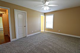 4br, 3ba in Middletown, Ky in Louisville, KY (Photo 6 of 12)