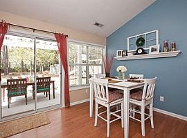  715 Navaho Trl, Wilmington, Nc 28409 3 Beds 2 Baths 1,200 Sqft in Wilmington, NC (Photo 4 of 4)