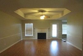  630 Talisman Dr, Sumter, Sc 29154 3 Beds 2.5 Baths 1,850 Sqft in Sumter, SC (Photo 3 of 4)