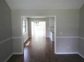  101 Glebe Rd, Summerville, Sc 29485 4 Beds 2 Baths 1,783 Sqft in Summerville, SC (Photo 2 of 4)