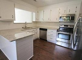  101 Glebe Rd, Summerville, Sc 29485 4 Beds 2 Baths 1,783 Sqft in Summerville, SC (Photo 4 of 4)