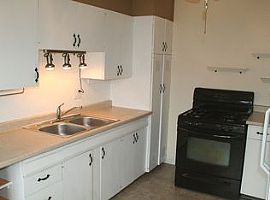 4138 4142 3rd Avenue 4140 3rd Ave in San Diego, CA (Photo 5 of 7)