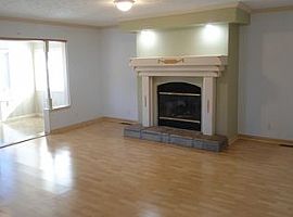 128 Village Ln, Madisonville, Tn 37354 3 Beds 2 Baths 2,100 Sq in Madisonville, TN (Photo 3 of 5)