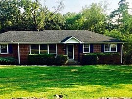  808 Westwood Dr, Lebanon, Tn 37087 3 Beds 2 Baths 1,461 Sqft in Lebanon, TN