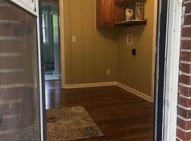  808 Westwood Dr, Lebanon, Tn 37087 3 Beds 2 Baths 1,461 Sqft in Lebanon, TN (Photo 3 of 4)