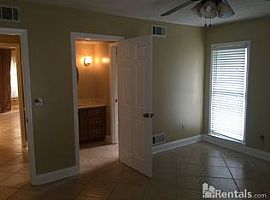 6136 Woodcrest Dr, Tuscaloosa, Al 35405 in Tuscaloosa, AL (Photo 9 of 9)