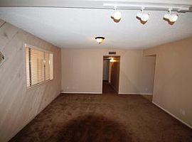 9005 N 52nd Dr, Glendale, Az 85302 in Glendale, AZ (Photo 3 of 11)