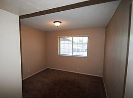 9005 N 52nd Dr, Glendale, Az 85302 in Glendale, AZ (Photo 7 of 11)