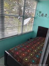 2 Beds 1.5 Baths 715 Sqft in Hialeah, FL