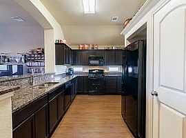 110 Doe Run Dr, Huntsville, Tx 77320 (747) 444-3766 in Huntsville, TX (Photo 3 of 10)