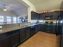 110 Doe Run Dr, Huntsville, Tx 77320 (747) 444-3766 in Huntsville, TX (Photo 7 of 10)