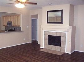 7400 Fossil Garden Dr, Arlington, Tx 76002  (747) 444-3766 in Arlington, TX (Photo 3 of 9)