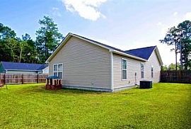 308 4th St, Maysville, Nc 28555  (747) 444-3766 in Maysville, NC (Photo 2 of 12)