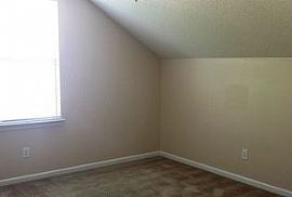 405 Freshwater Dr, Columbia, Sc 29229  (747) 444-3766 in Columbia, SC (Photo 8 of 9)