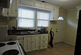 2654 Bennett Yard Rd, North Charleston, Sc 29405 (747) 444-3766 in Charleston, SC (Photo 2 of 8)