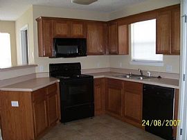 8901 Fall Ct, Mobile, Al 36695 3 Beds 2 Baths 1,300 Sqft in Mobile, AL (Photo 2 of 2)