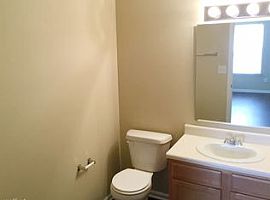 7316 Mosaic Drive Indianapolis in # 46221, Indianapolis, in 462 in Indianapolis, IN (Photo 3 of 6)