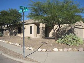 9101 E Lippia St, Tucson, Az 85747 in Tucson, AZ