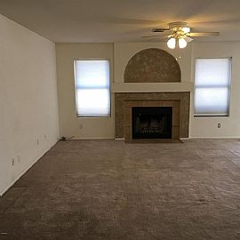 Gorgeous and Charming 3 Bedroom, 2 Bath in Phoenix, AZ