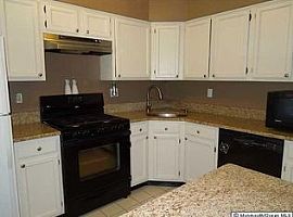 97 Wycombe Pl Somerset, Nj 08873 (747) 444-3766 in Somerset, NJ (Photo 3 of 4)