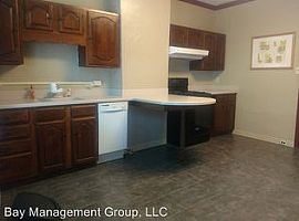 139 N Kenwood Ave Baltimore, Md 21224 (747) 444-3766 in Baltimore, MD (Photo 5 of 5)