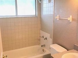 727 Leopard Ct, Kissimmee, Fl in Kissimmee, FL (Photo 2 of 6)