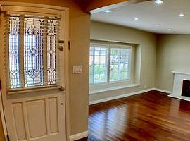 4 Bedrooms ,2 Bathrooms,2002 Sqft in Torrance, CA (Photo 2 of 6)