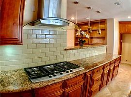 4 Bedrooms ,2 Bathrooms,2002 Sqft in Torrance, CA (Photo 5 of 6)