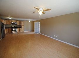 13802 N 47th Ave, Glendale, Az 85306 in Glendale, AZ (Photo 2 of 6)