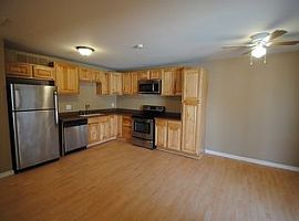 13802 N 47th Ave, Glendale, Az 85306 in Glendale, AZ (Photo 3 of 6)