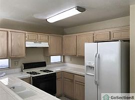 2347 Tuscarora Ct, Las Vegas, Nv 89142 in Las Vegas, NV (Photo 2 of 7)