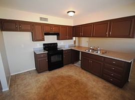  3025 W Michelle Dr, Phoenix, Az 85053 3 Beds 2 Baths 1,794 Sqf in Phoenix, AZ (Photo 2 of 11)