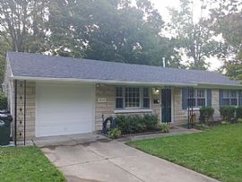  2014 Redleaf Dr, Briarwood, Ky 40242 3 Beds 2 Baths 1,150 Sqft in Louisville, KY (Photo 3 of 4)